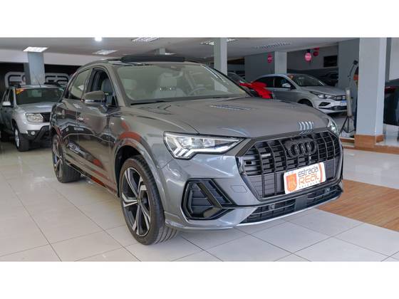 AUDI Q3 2.0 40 TFSI GASOLINA PERFORMANCE BLACK PLUS QUATTRO TIPTRONIC
